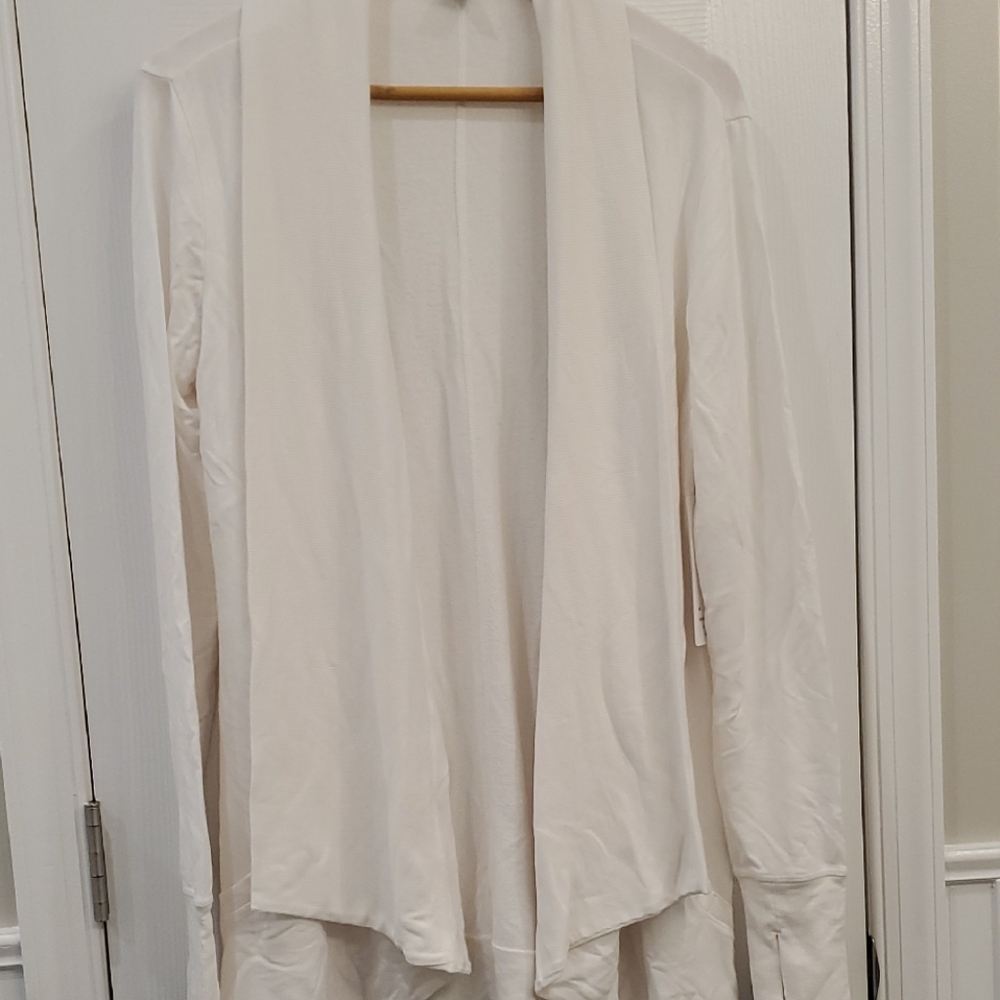 Athleta White Open Front Pranayama Wrap BN
